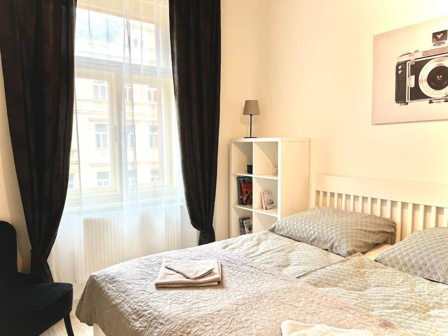 Leger Residence Apartment Praga Esterno foto